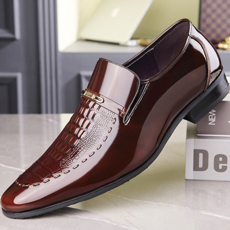 Sapato Masculino de Couro Envernizado Sampaio® S1090
