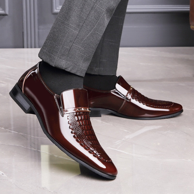 Sapato Masculino de Couro Envernizado Sampaio® S1090